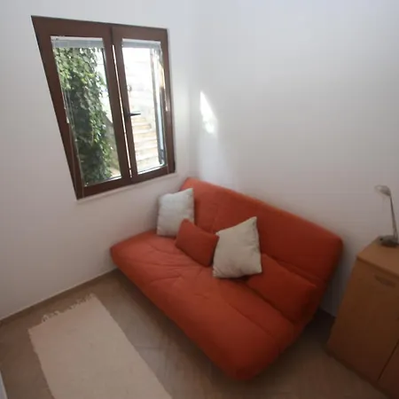 Garden Apartment